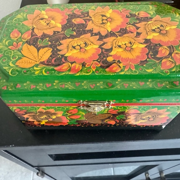 Khokhloma jewelry box - Picture 4 of 6